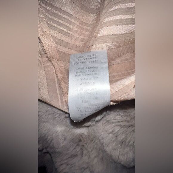 Divine Cover Up - Picture 11 of 11